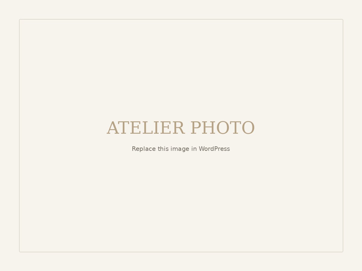 Placeholder for a Sylkmerie atelier photograph